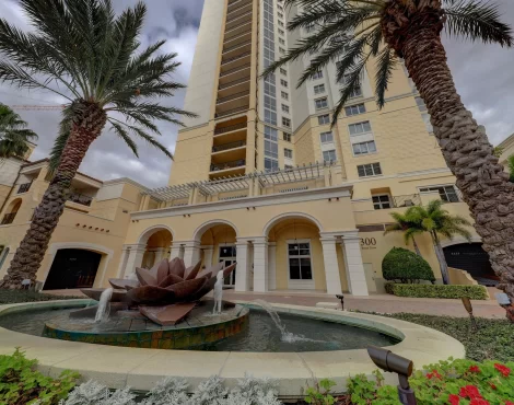 parkshore_plaza_palermo_listings